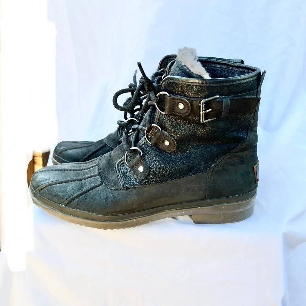 UGG | WOMENS CECILE WINTER DUCK BOOTS IN BLACK LEATHER SIZE 10